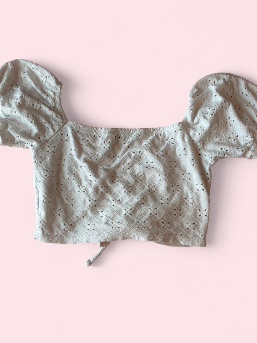 SO White Eyelet Ruched Drawstring Crop Top - Picture 2 of 3